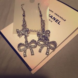 Brand new! Earring set !